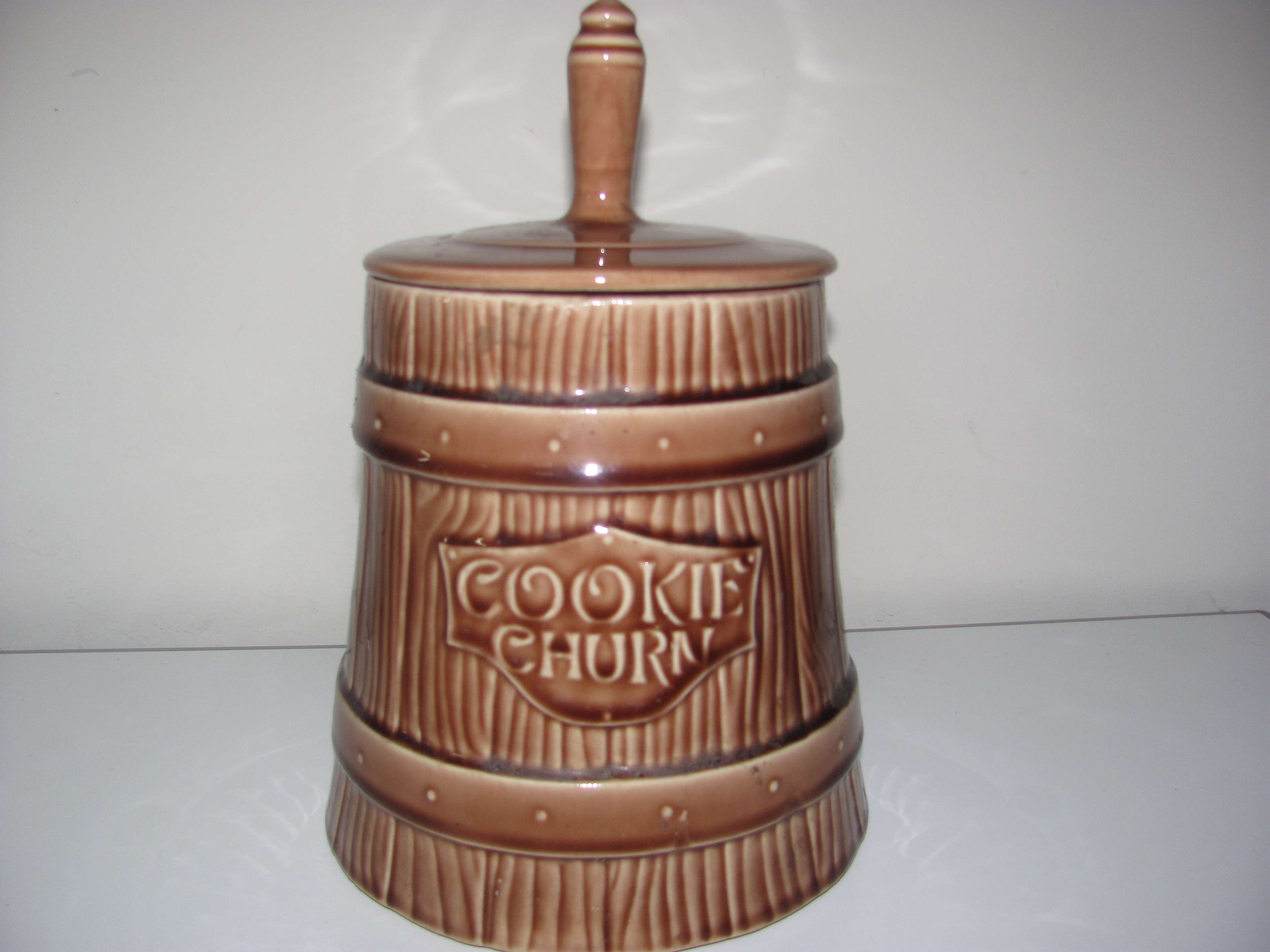 Vintage McCoy Pottery Cookie Churn Cookie Jar Brown Wood Barrel